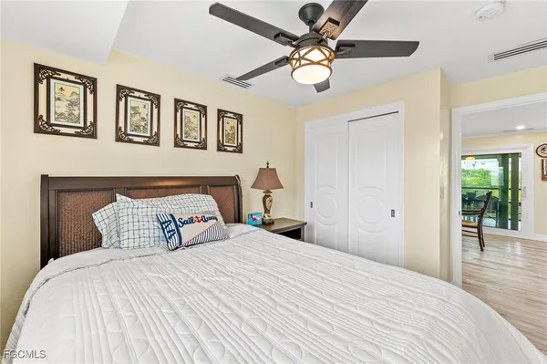 $2,550,000 | 21520-522 Indian Bayou Drive, Fort Myers Beach, FL 33931