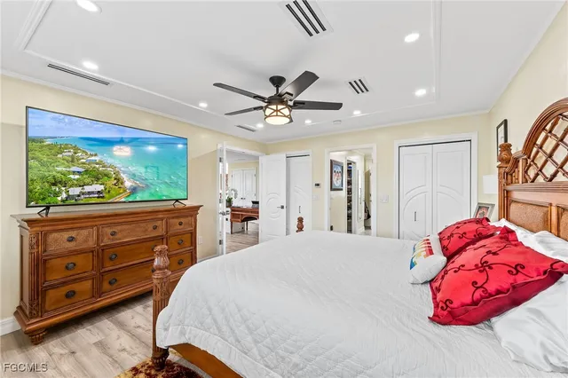 $2,995,000 | 21520-522 Indian Bayou Drive, Fort Myers Beach, FL 33931