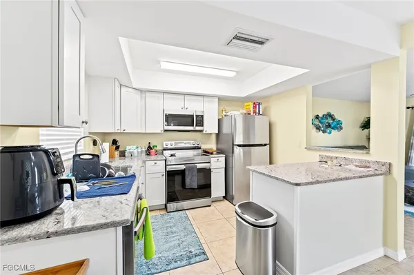 $2,550,000 | 21520-522 Indian Bayou Drive, Fort Myers Beach, FL 33931
