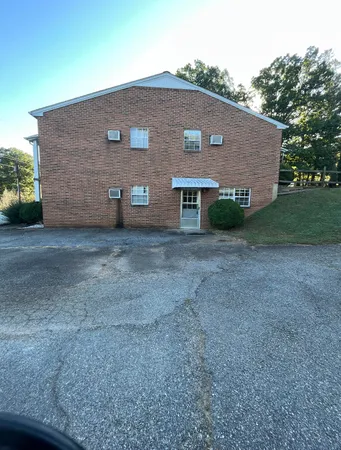 $687 | 70 Franks Court, Unit 4, Collinsville, VA 24078