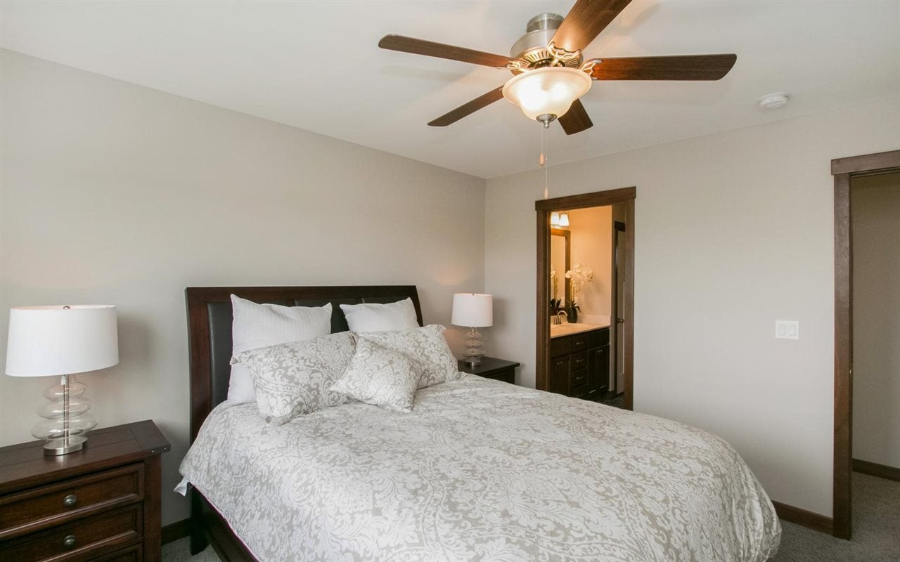 404 Ridge View Court Fairfax, IA 52228 - Photo 12 of 24 Gallery Image 12