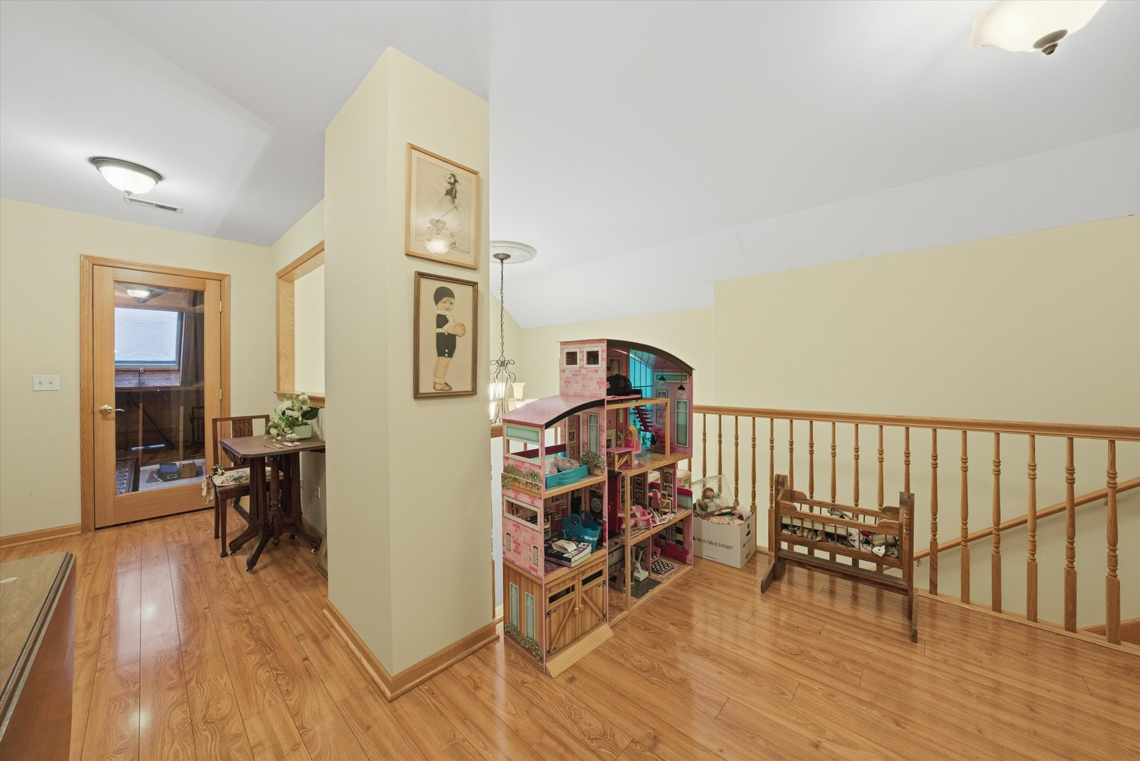 17305 West 145th Street Lockport, IL 60441 - Photo 23 of 29 a view of livingroom with furniture and wooden floor
