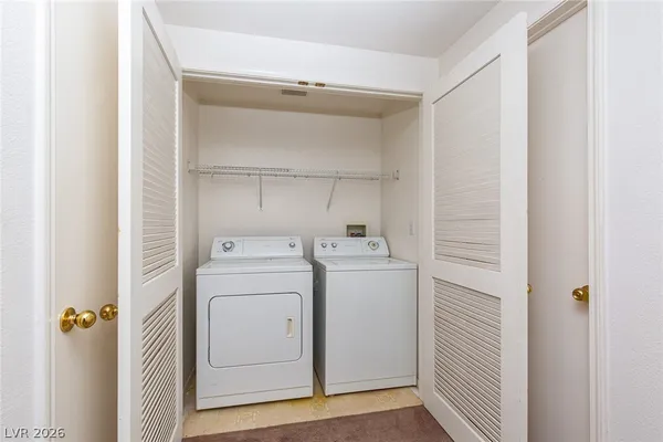 $1,250 | 8250 North Grand Canyon Drive, Unit 2144, Las Vegas, NV 89166