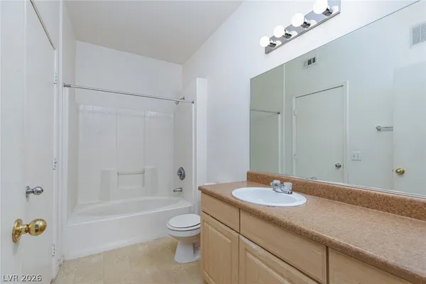 $1,250 | 8250 North Grand Canyon Drive, Unit 2144, Las Vegas, NV 89166