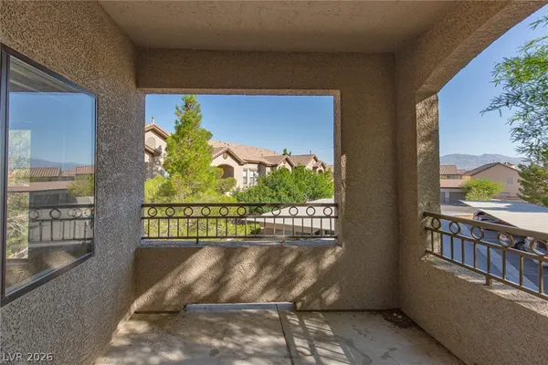 $1,250 | 8250 North Grand Canyon Drive, Unit 2144, Las Vegas, NV 89166