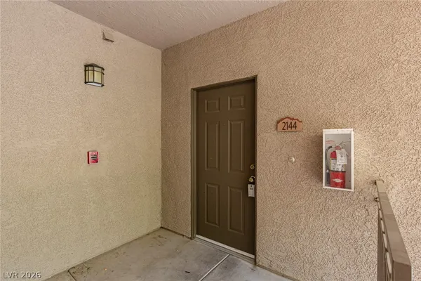 $1,250 | 8250 North Grand Canyon Drive, Unit 2144, Las Vegas, NV 89166
