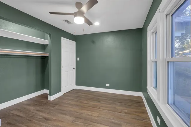 $2,300 | 611 West College Street, Jacksboro, TX 76458