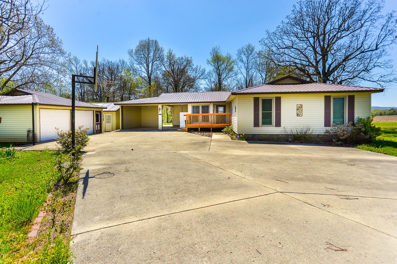 469 Limestone Road Elora, TN 37328 - Photo 1 of 30 a view of a house with a patio