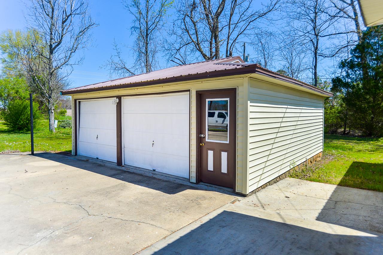 469 Limestone Road Elora, TN 37328 - Photo 2 of 30 a view of a house with a yard