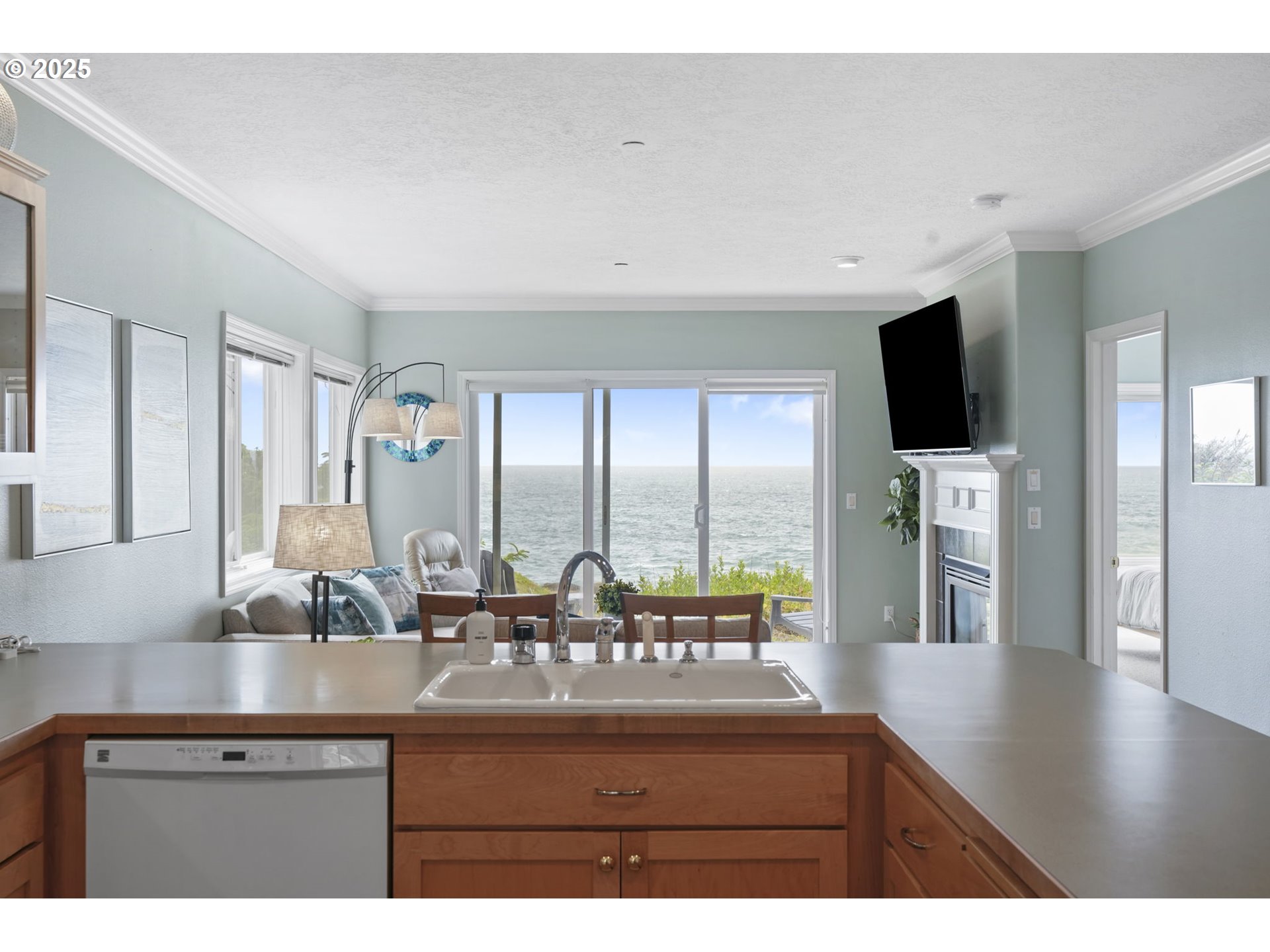 1113 Highway 101, Unit 1 Depoe Bay, OR 97341 - Photo 36 of 48