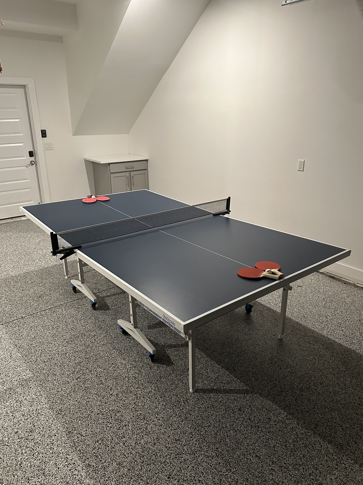 500 Creative Way, Unit 13 Madison, TN 37115 - Photo 32 of 33 a living room with a table and white walls