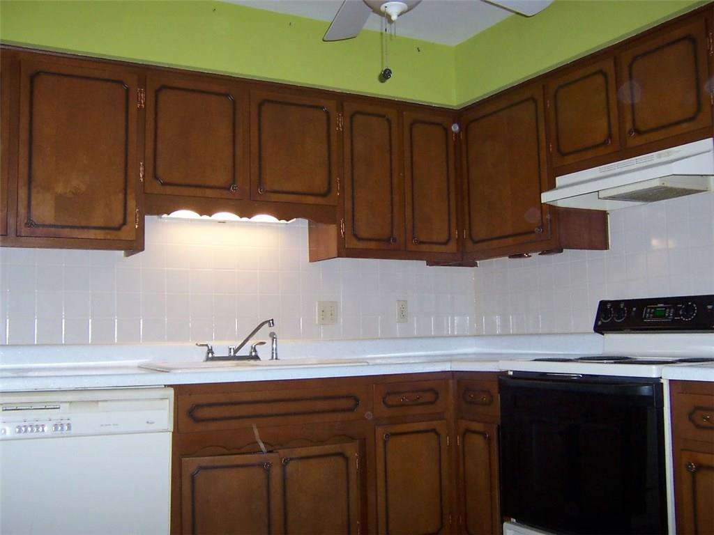 3640 Rahke Road Indianapolis, IN 46217 - Photo 15 of 27 Gallery Image 15