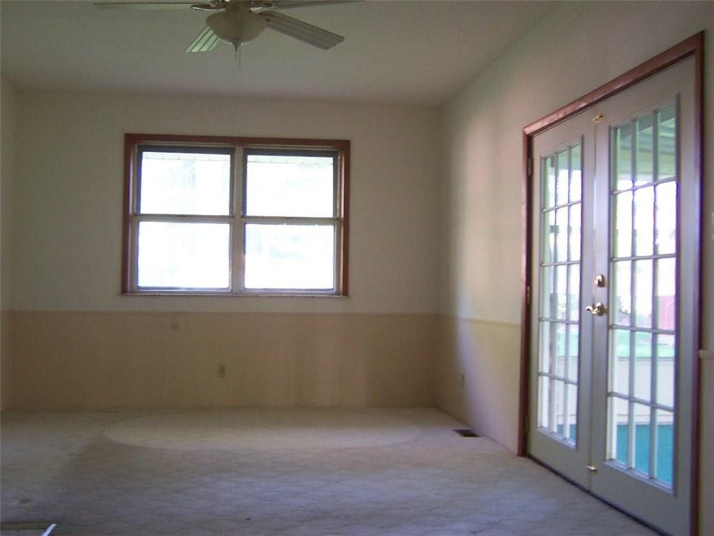 3640 Rahke Road Indianapolis, IN 46217 - Photo 19 of 27 Gallery Image 19
