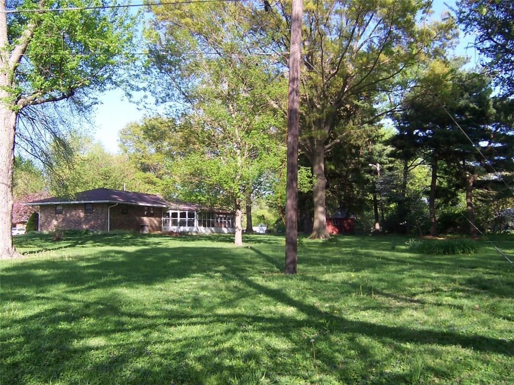 3640 Rahke Road Indianapolis, IN 46217 - Photo 3 of 27 Gallery Image 3