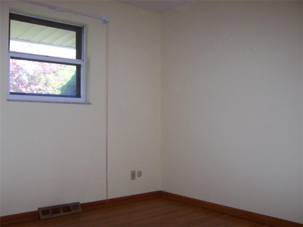 3640 Rahke Road Indianapolis, IN 46217 - Photo 24 of 27 Gallery Image 24