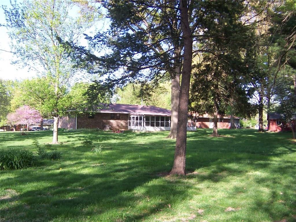 3640 Rahke Road Indianapolis, IN 46217 - Photo 4 of 27 Gallery Image 4