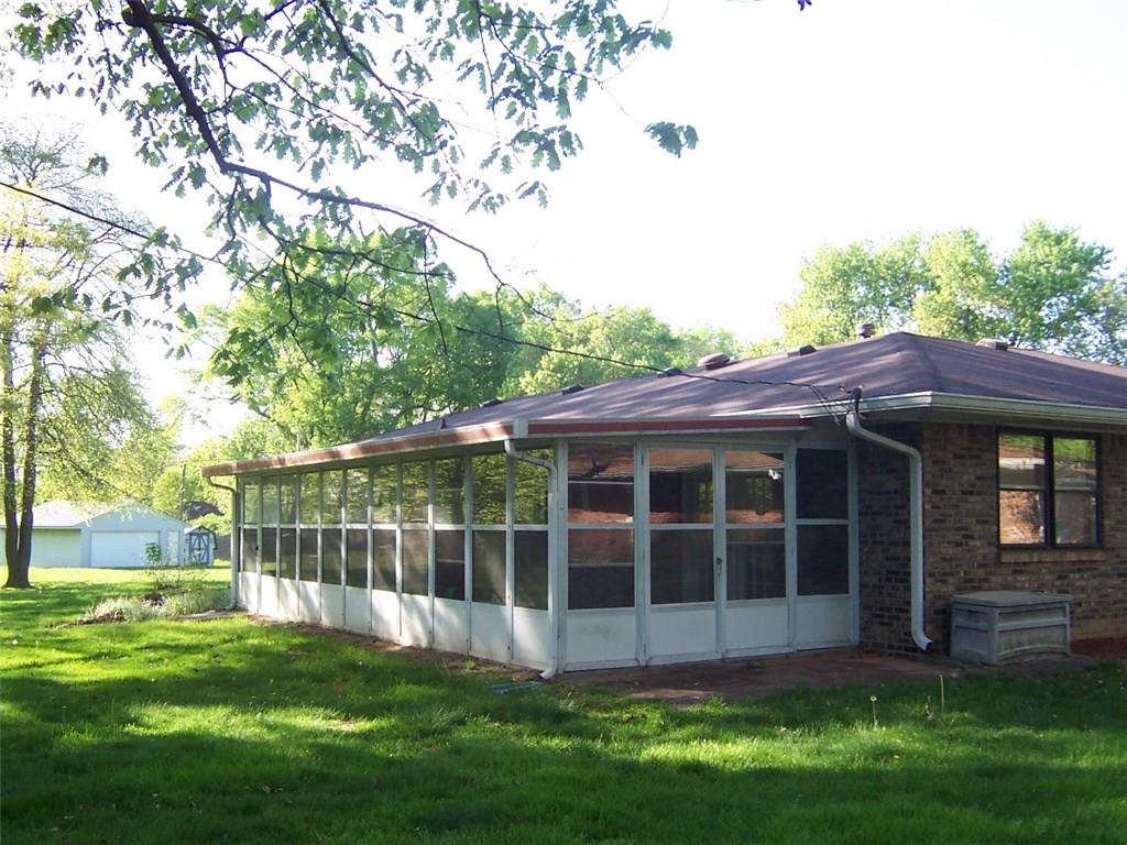 3640 Rahke Road Indianapolis, IN 46217 - Photo 7 of 27 Gallery Image 7