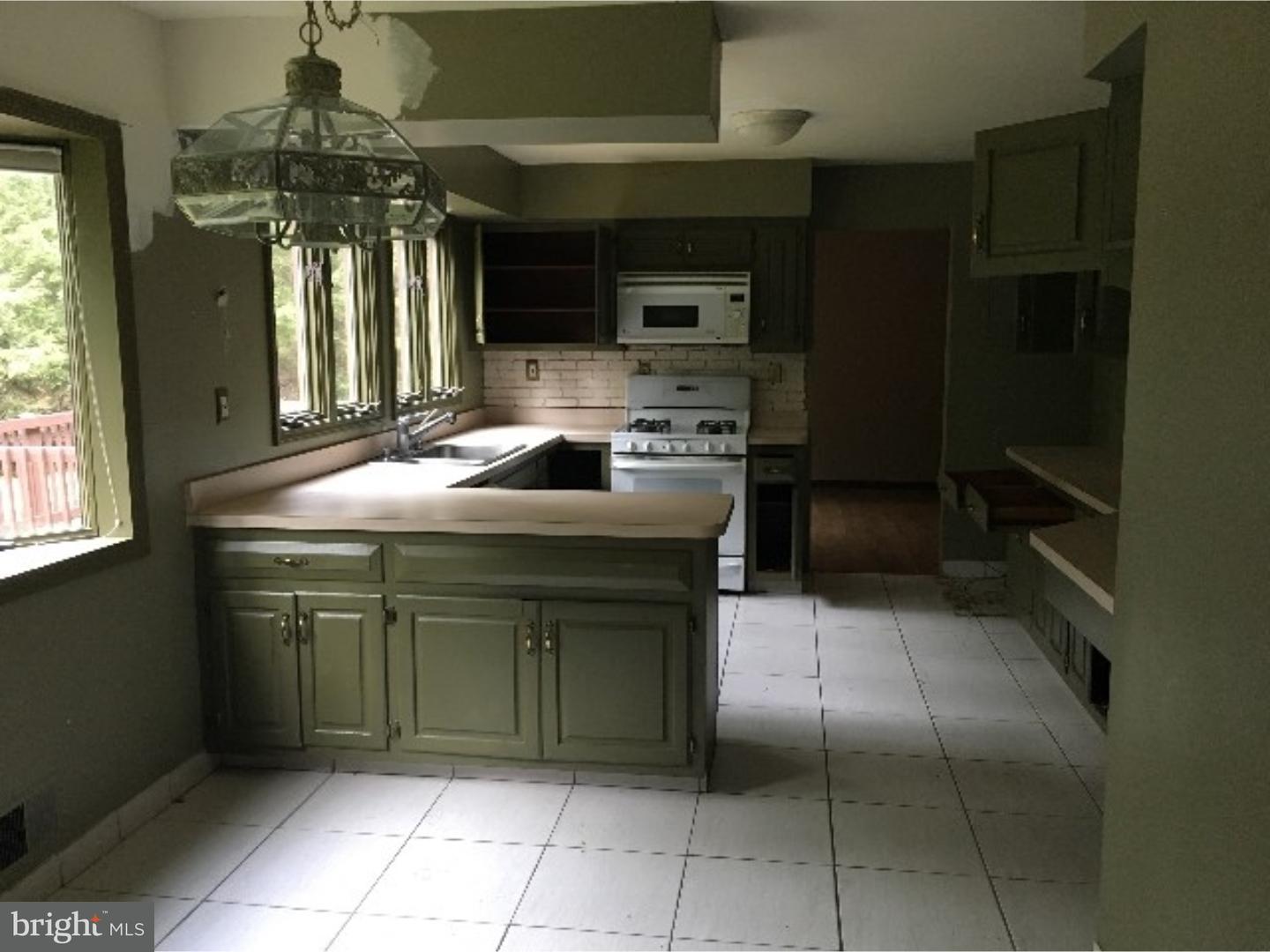 353 Millstone Road Clarksburg, NJ 08510 - Photo 12 of 17 Gallery Image 12
