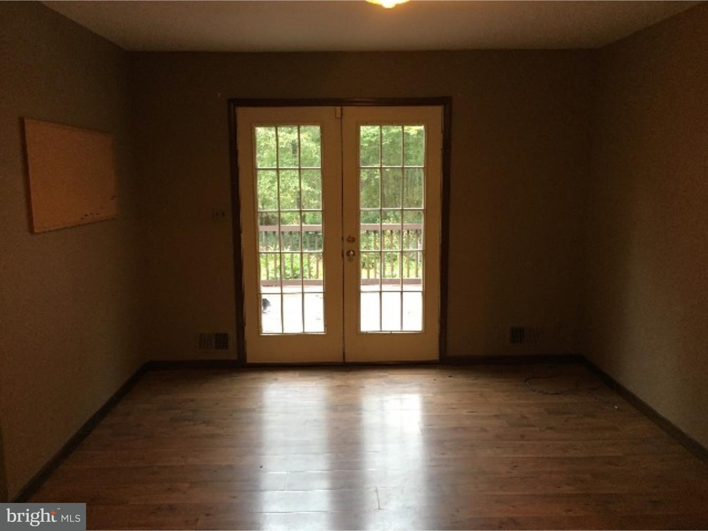 353 Millstone Road Clarksburg, NJ 08510 - Photo 9 of 17 Gallery Image 9