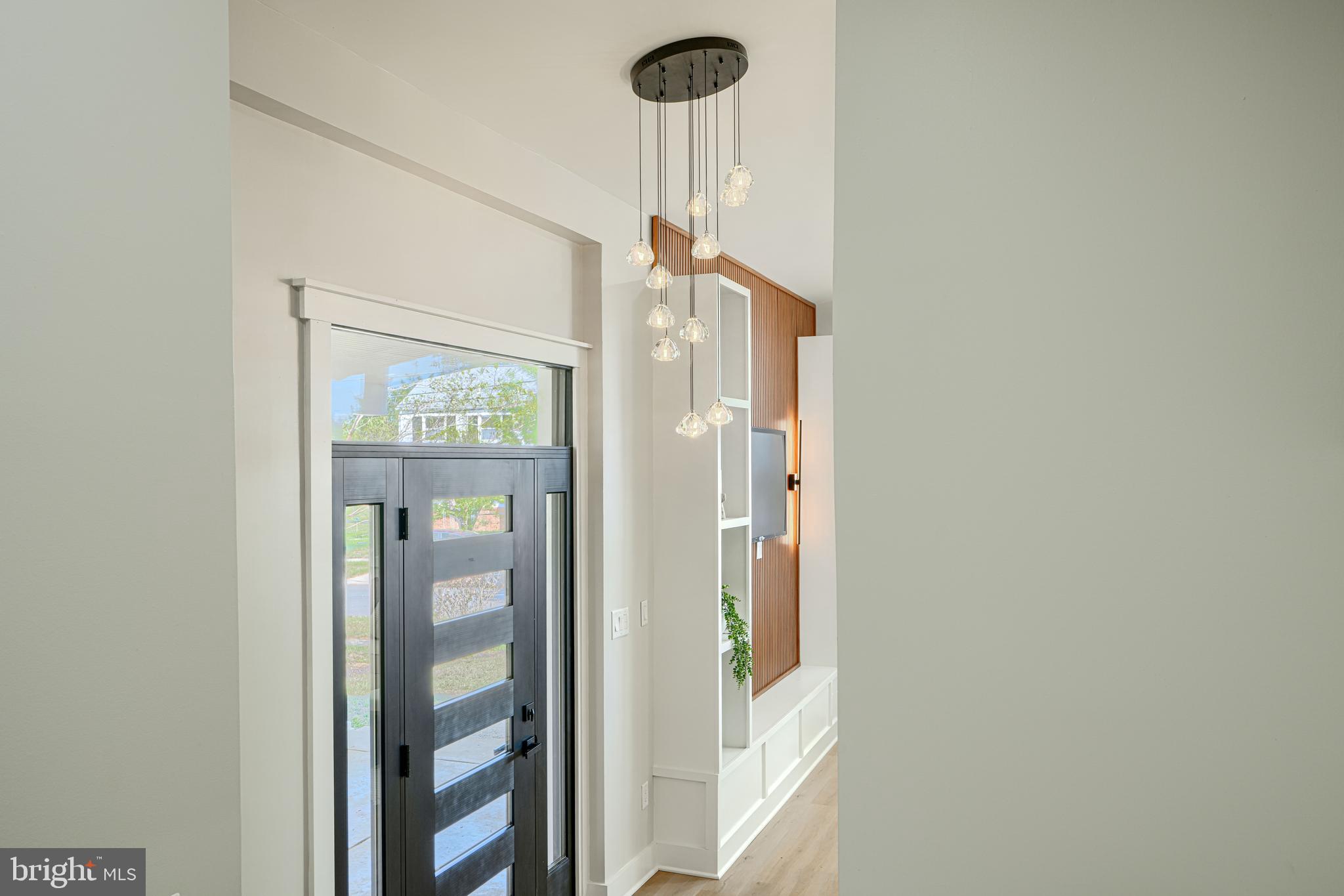 11514 Lovejoy Street Silver Spring, MD 20902 - Photo 13 of 73