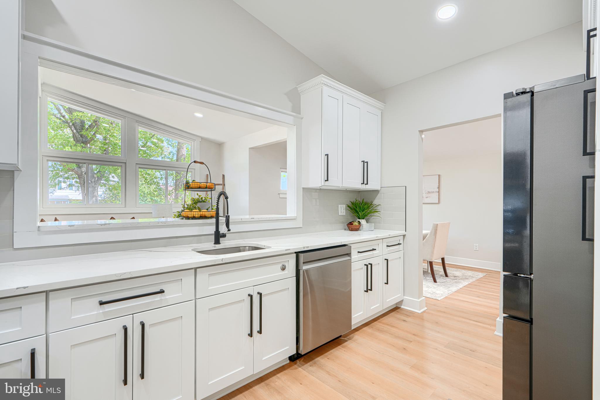 11514 Lovejoy Street Silver Spring, MD 20902 - Photo 32 of 73