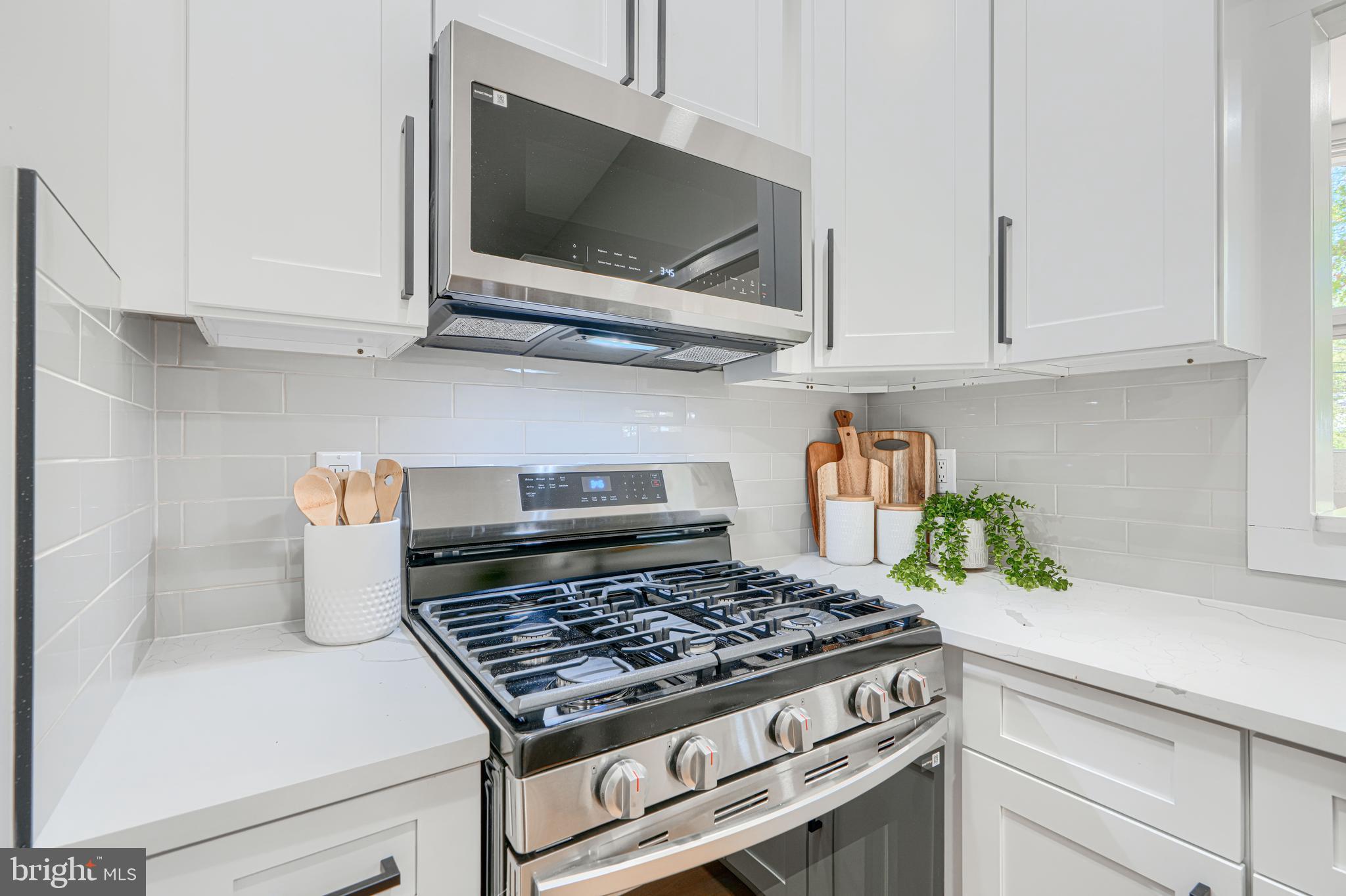 11514 Lovejoy Street Silver Spring, MD 20902 - Photo 35 of 73