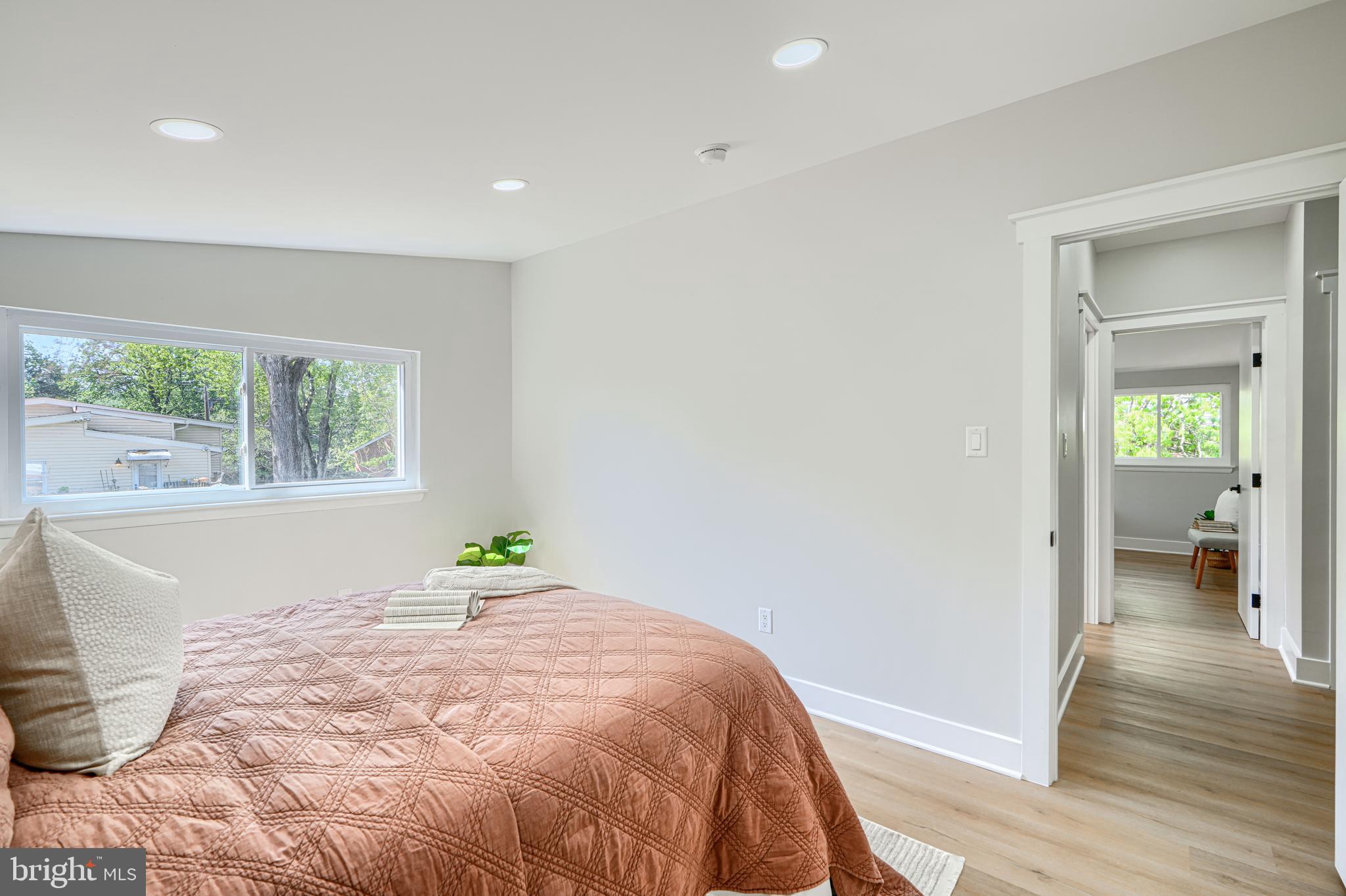 11514 Lovejoy Street Silver Spring, MD 20902 - Photo 38 of 73