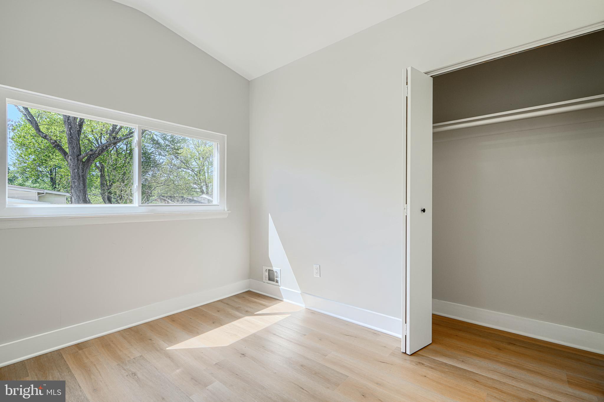 11514 Lovejoy Street Silver Spring, MD 20902 - Photo 45 of 73