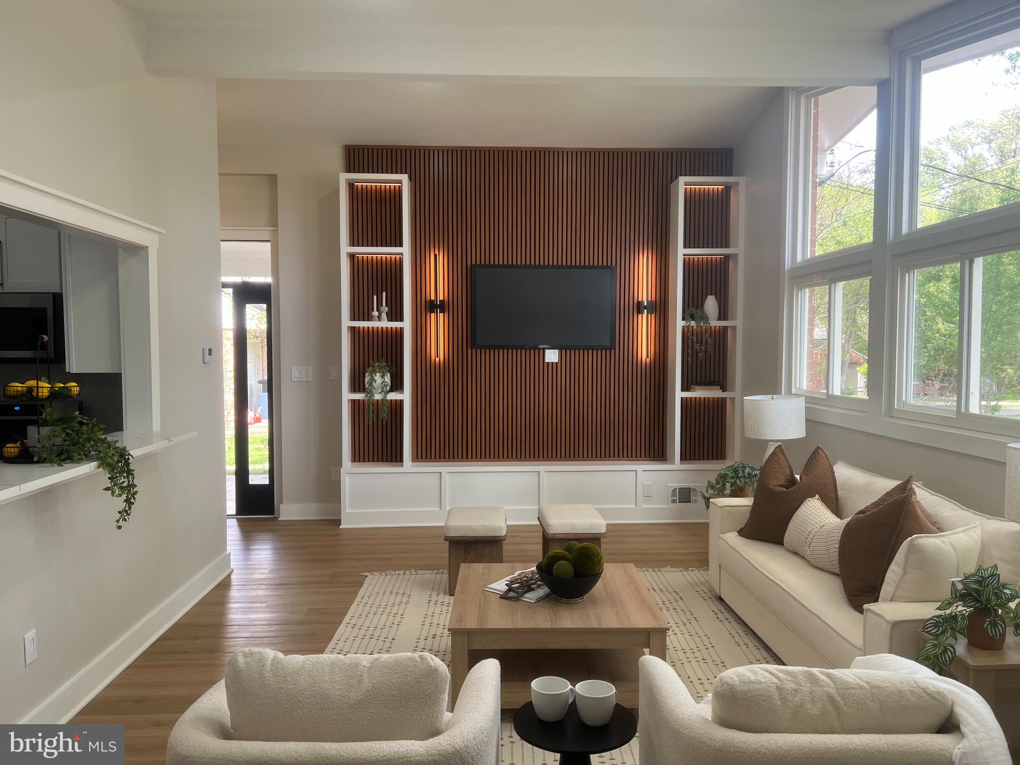 11514 Lovejoy Street Silver Spring, MD 20902 - Photo 5 of 73