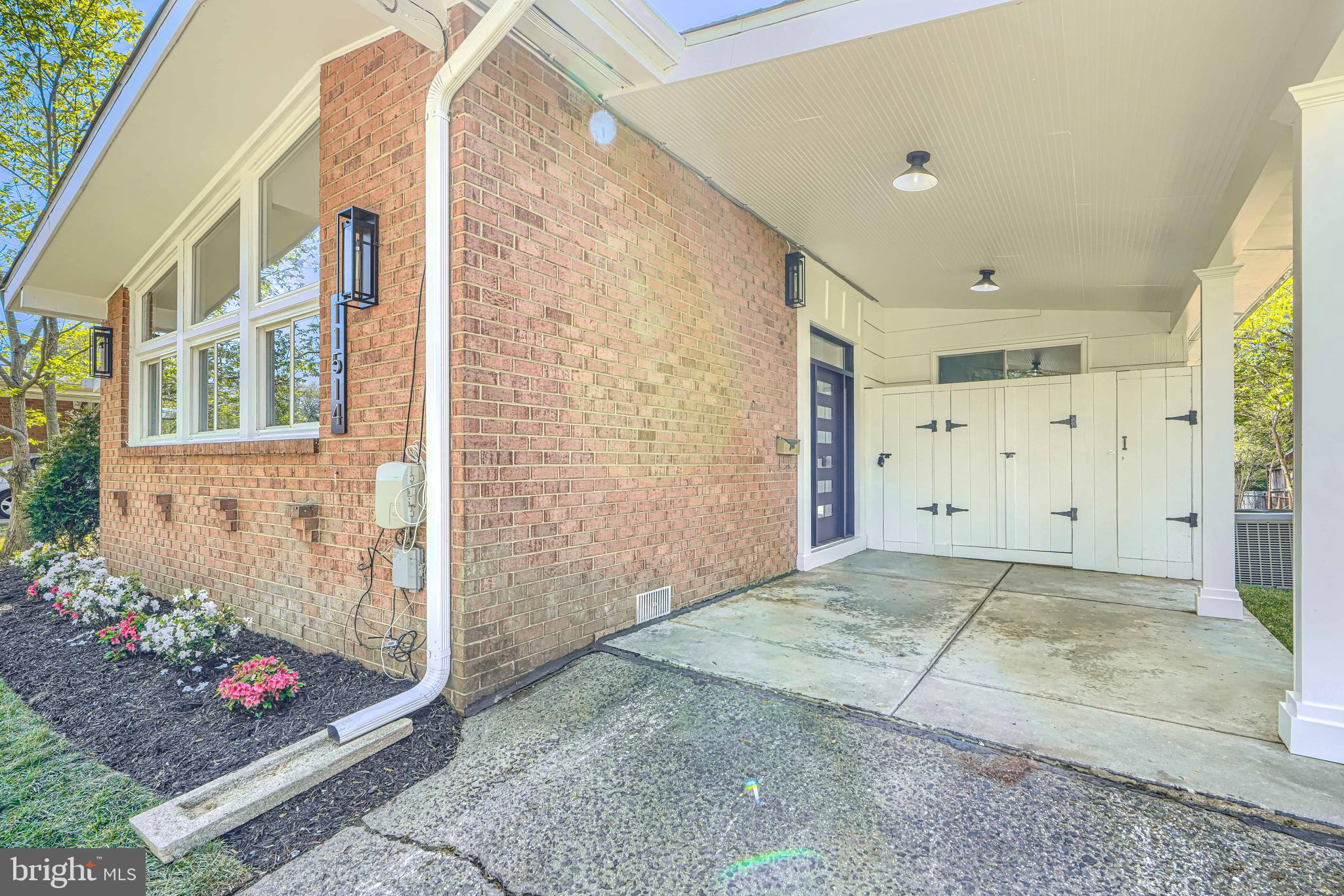 11514 Lovejoy Street Silver Spring, MD 20902 - Photo 10 of 73