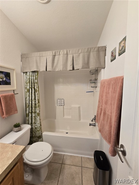 4950-17 Apache Road Golden Valley, AZ 86413 - Photo 70 of 100 a bathroom with a toilet and a shower