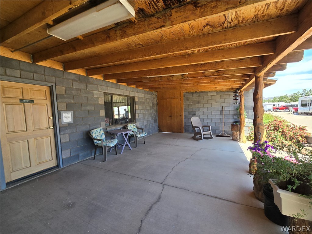 4950-17 Apache Road Golden Valley, AZ 86413 - Photo 80 of 100