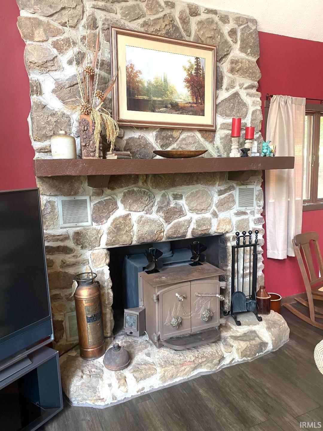 3656 Base Line Road Bloomfield, IN 47424 - Photo 18 of 36