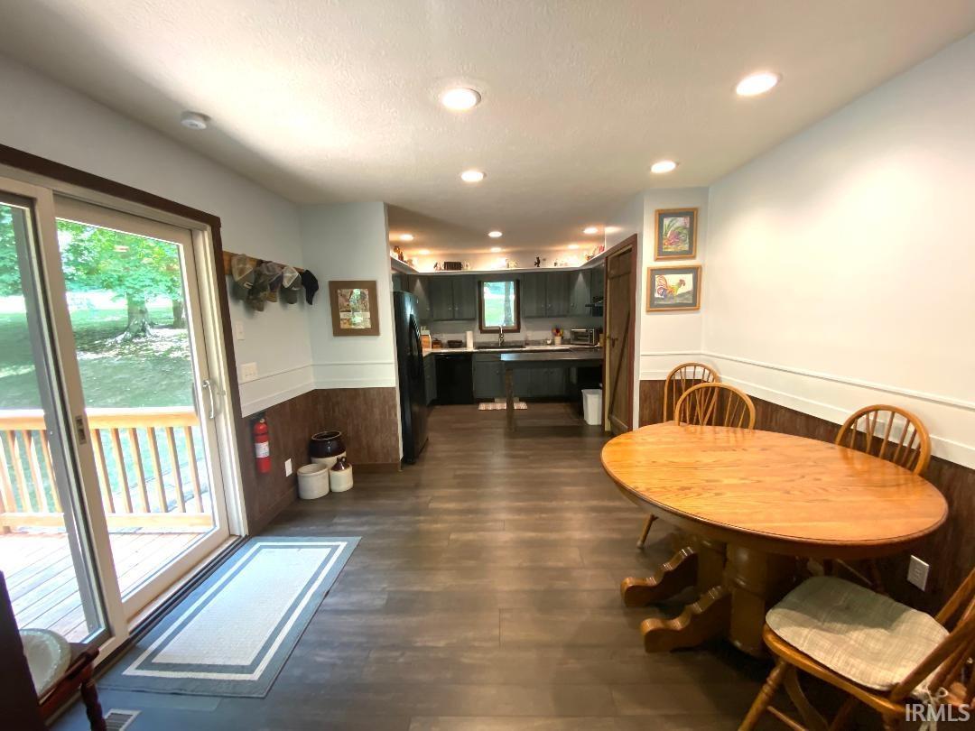 3656 Base Line Road Bloomfield, IN 47424 - Photo 20 of 36