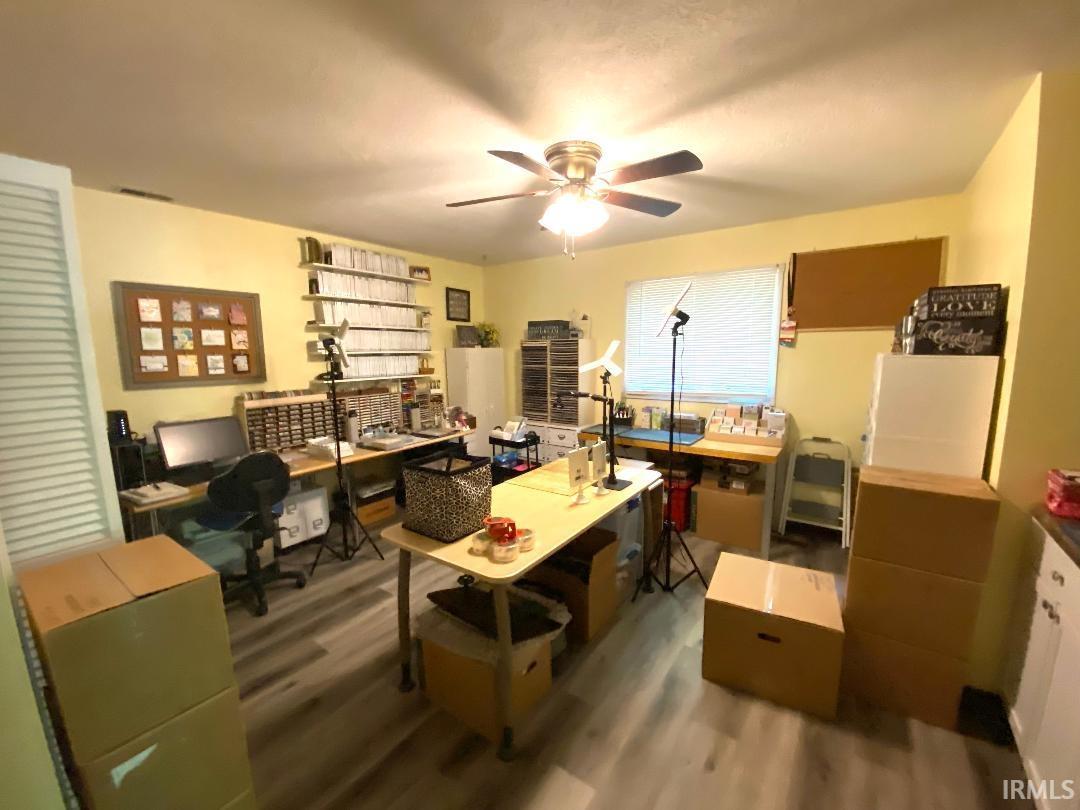 3656 Base Line Road Bloomfield, IN 47424 - Photo 28 of 36