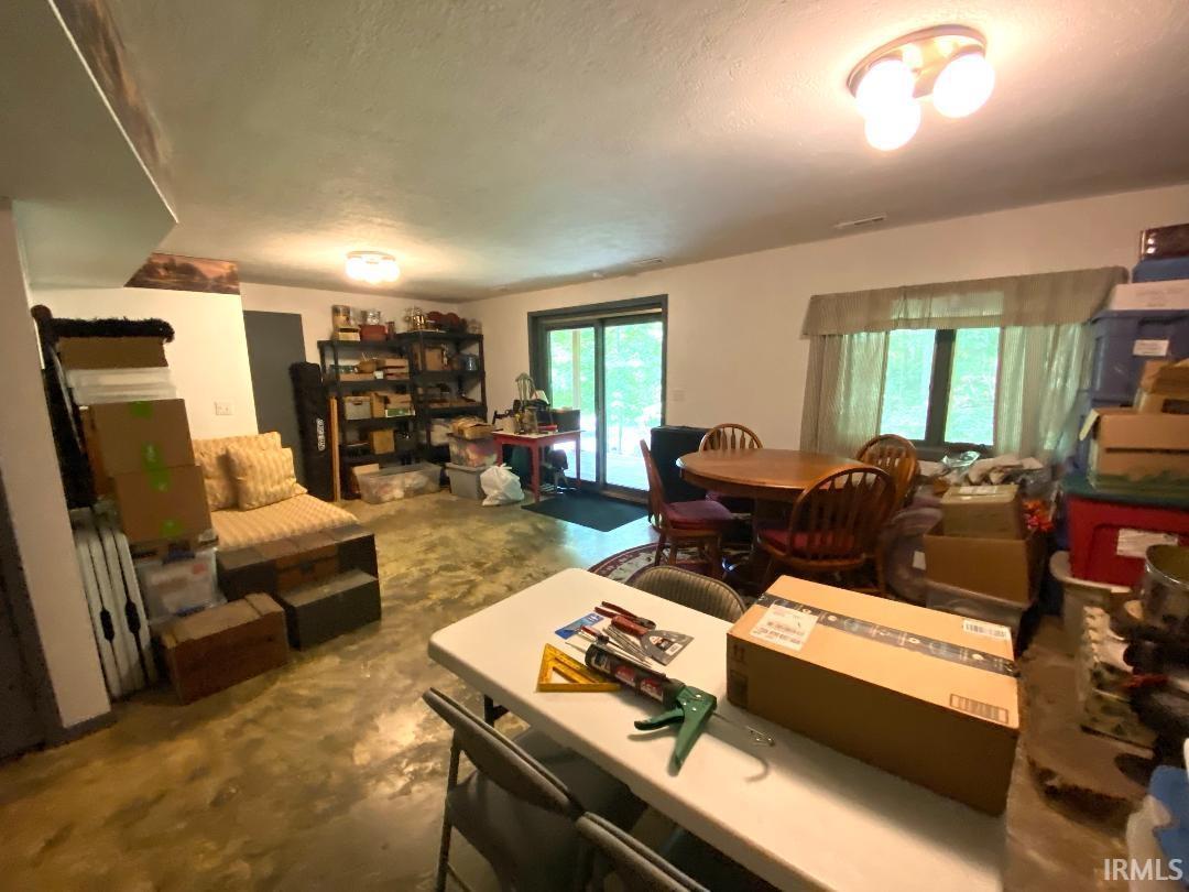 3656 Base Line Road Bloomfield, IN 47424 - Photo 31 of 36