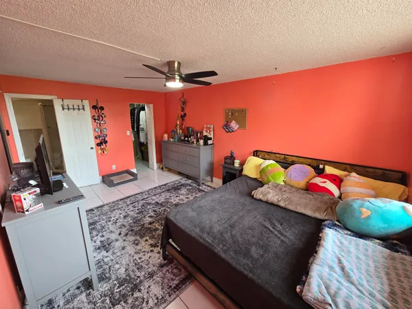 $185,000 | 6190 Woodlands Boulevard, Unit 311, Tamarac, FL 33319