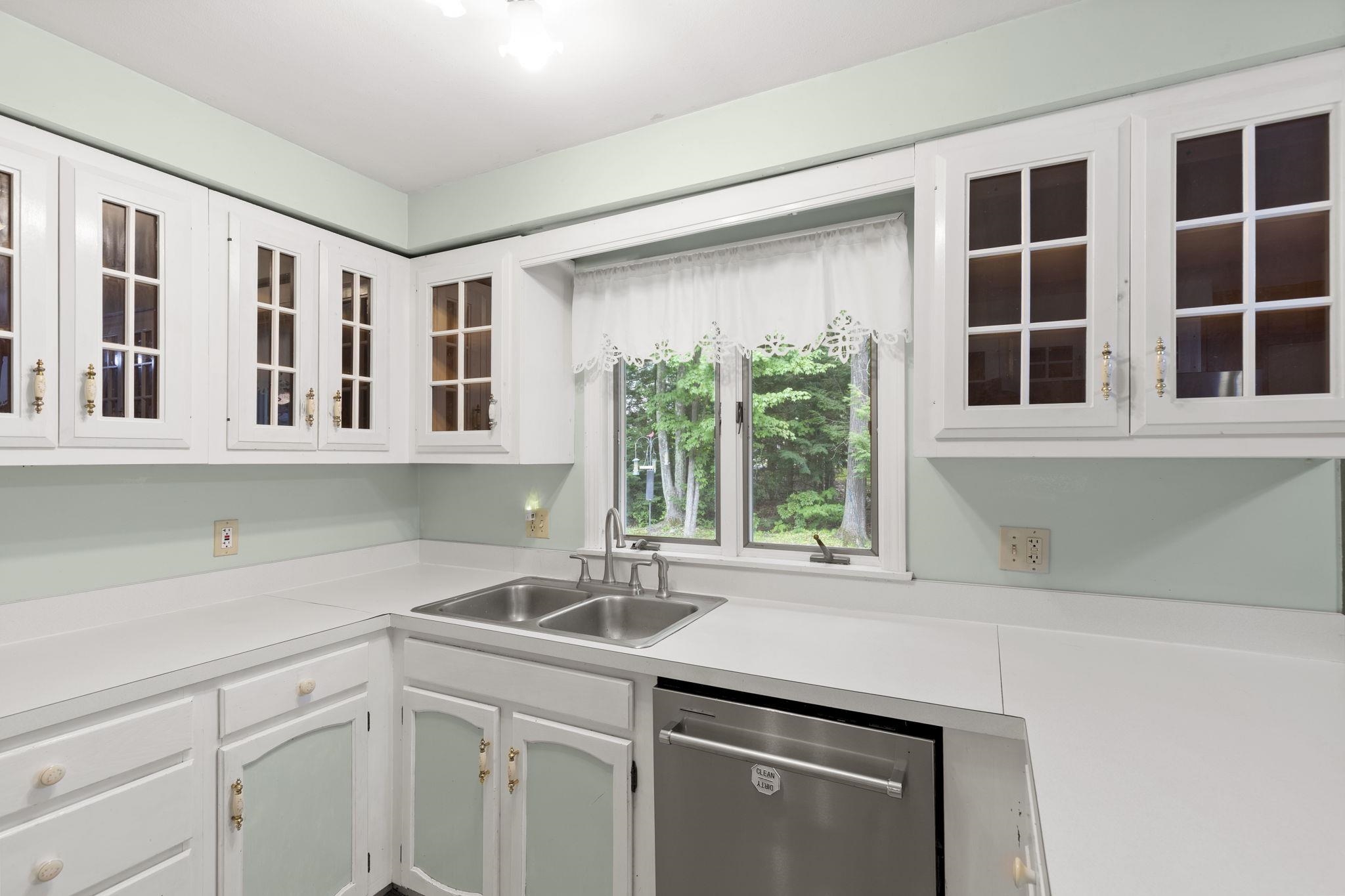 16 Watson Drive Rochester, NH 03867 - Photo 13 of 48