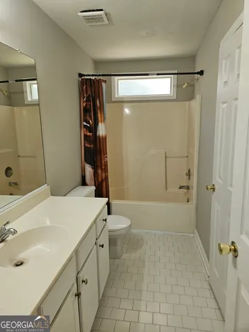 $2,000 | 6865 Breeze Drive, Stone Mountain, GA 30087