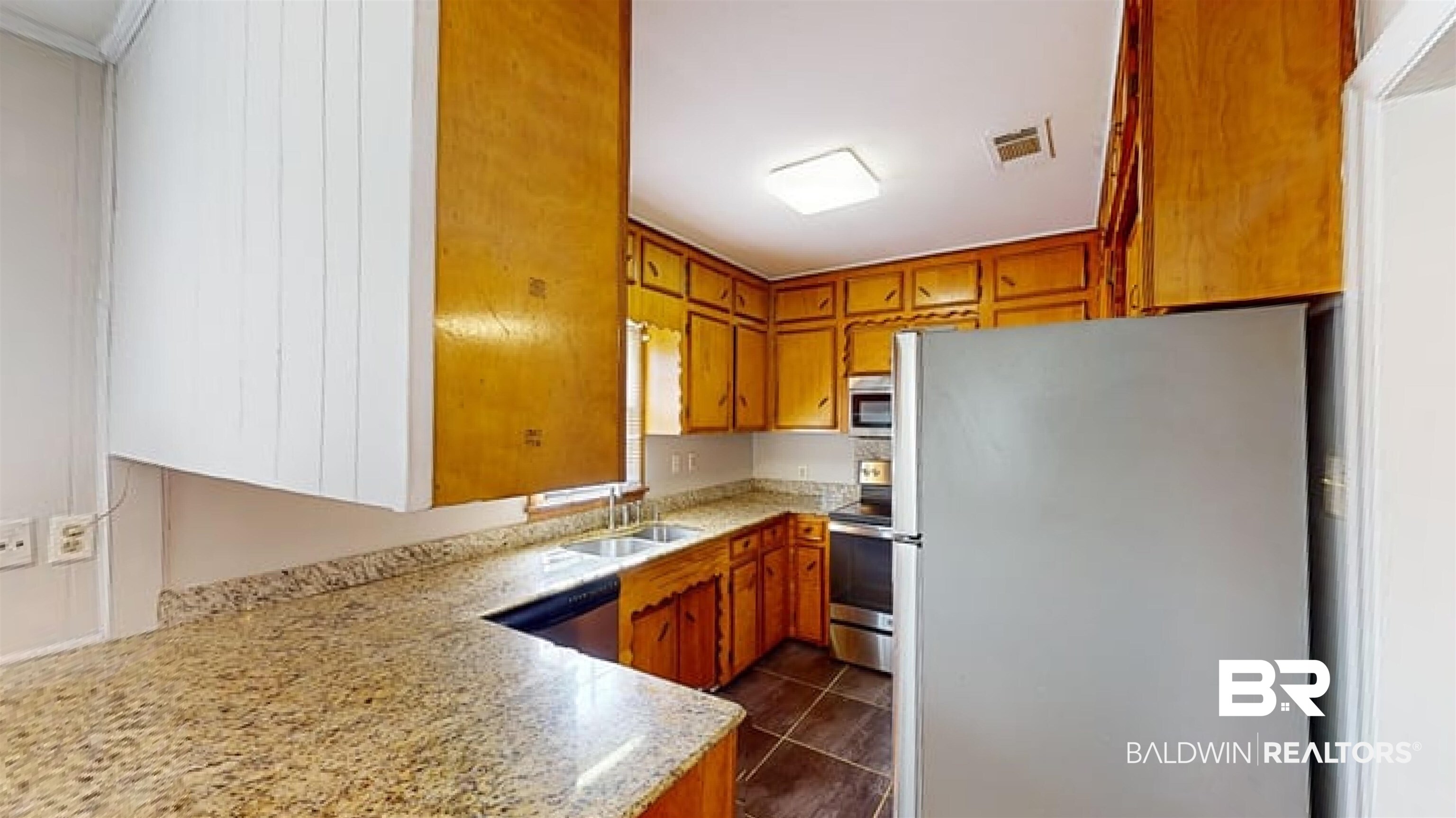 162 Dobbs Avenue Mobile, AL 36606 - Photo 5 of 20