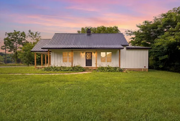 $299,900 | 760 Keith Road Southeast, Dalton, GA 30721