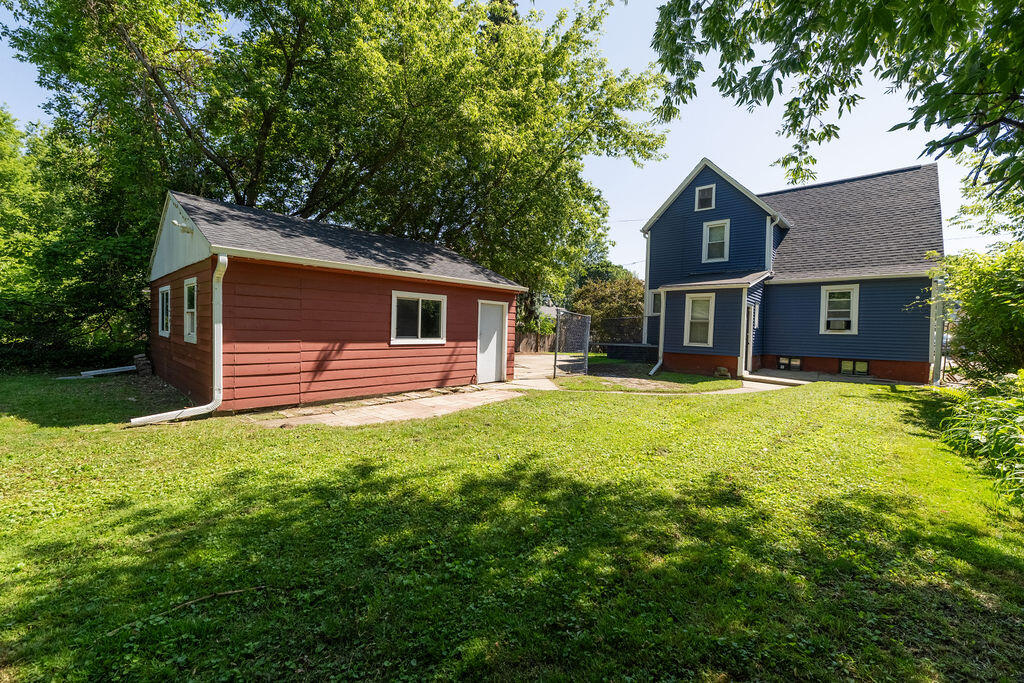 1614 St Clair Street Racine, WI 53402 - Photo 19 of 19 Rear View