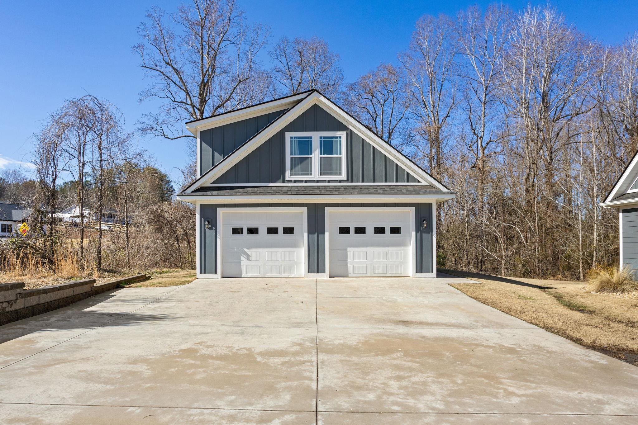 814 Campobello-Gramling School Road Campobello, SC 29322 - Photo 2 of 46