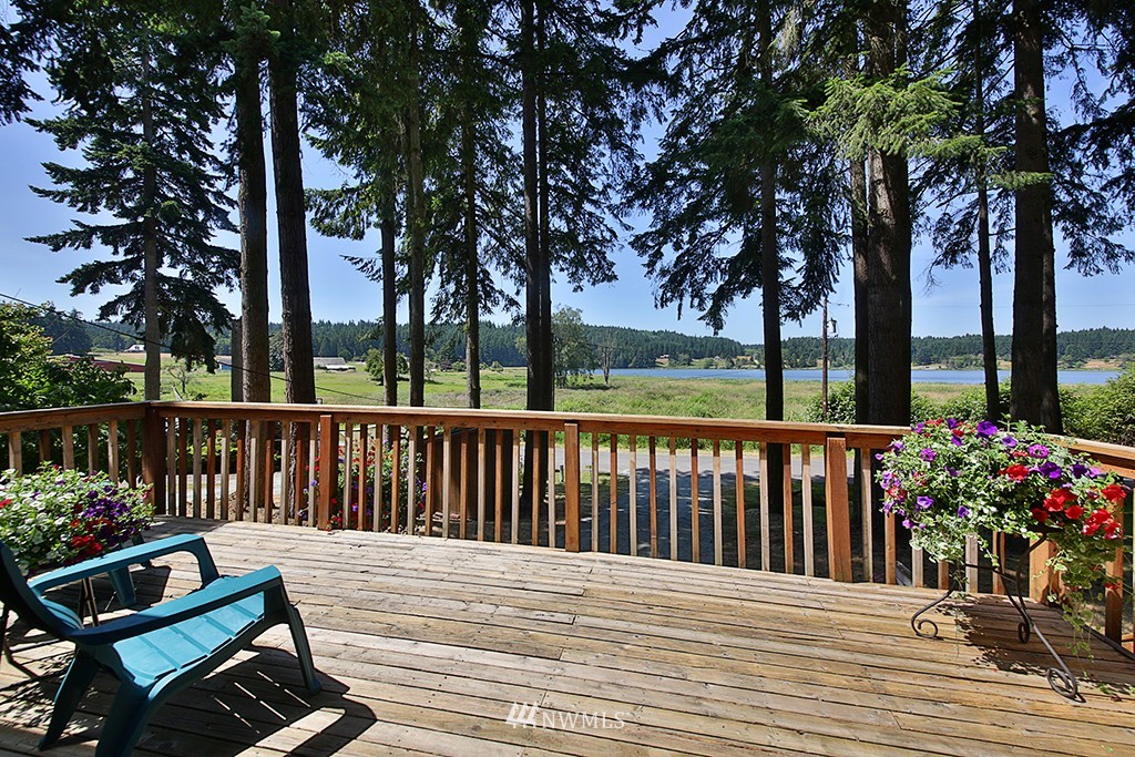 5343 South Apollo Road Langley, WA 98260 - Photo 3 of 25 Gallery Image 3