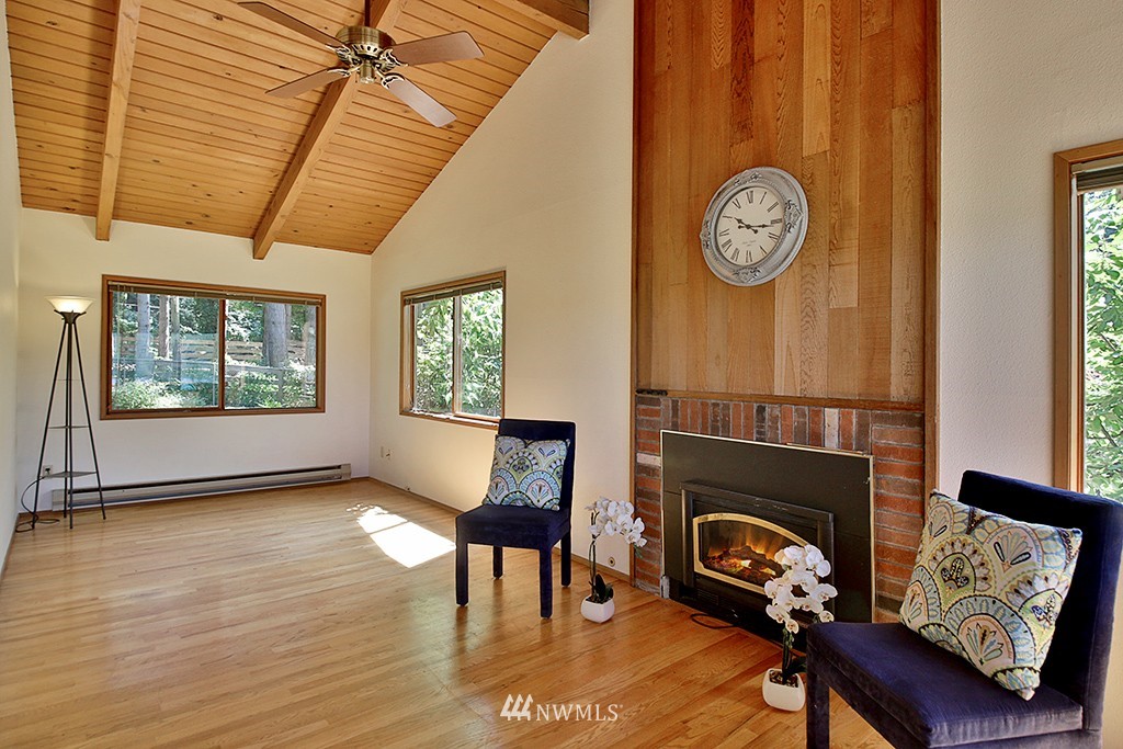 5343 South Apollo Road Langley, WA 98260 - Photo 4 of 25 Gallery Image 4