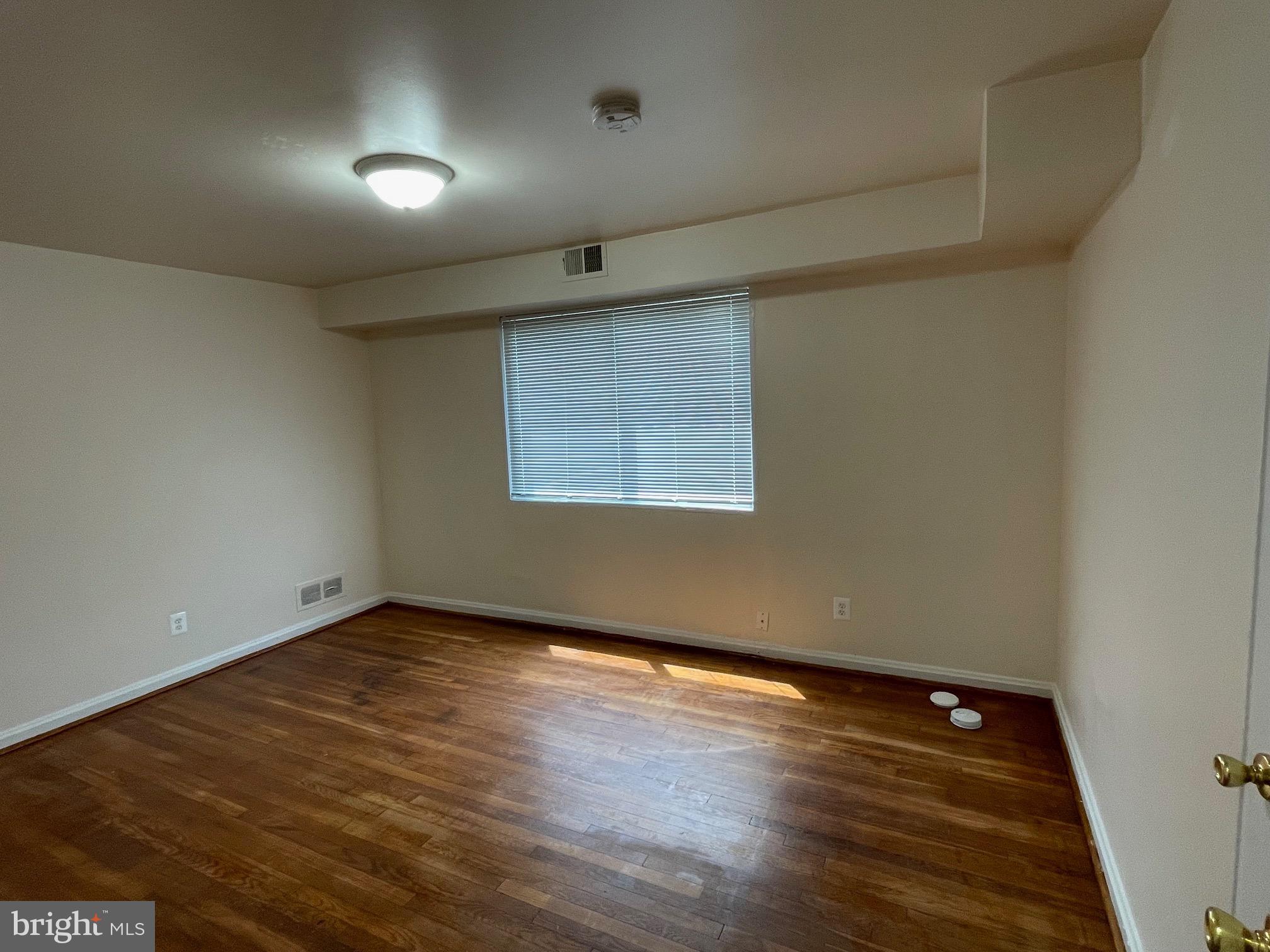 500 17th Street Northeast, Unit 6 Washington, DC 20002 - Photo 8 of 17