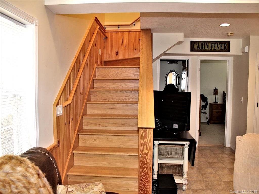 624 Carpenter Road Bryson City, NC 28713 - Photo 11 of 33 a view of entryway and hall with wooden floor
