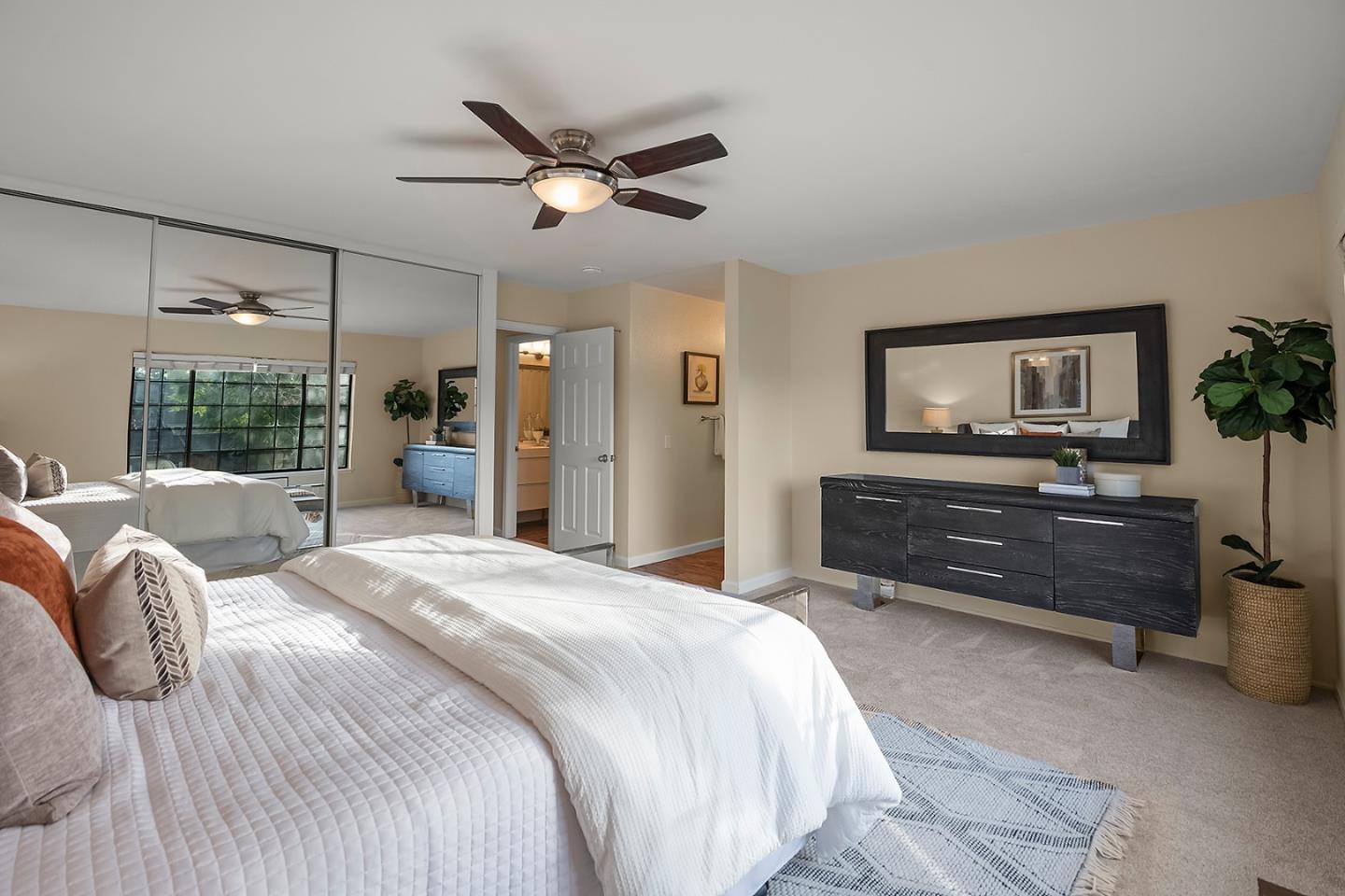 5252 Rio Lobo Drive San Jose, CA 95136 - Photo 14 of 27