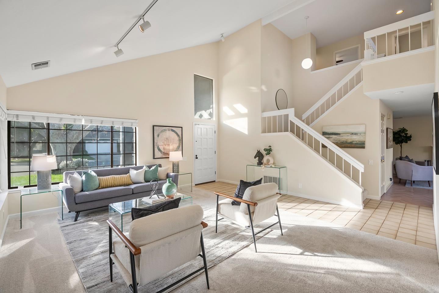 5252 Rio Lobo Drive San Jose, CA 95136 - Photo 3 of 27