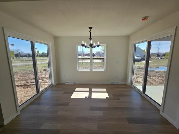 $527,500 | 5375 White Cap Court, Omro, WI 54963